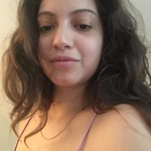 Meet your Posher, Lucy